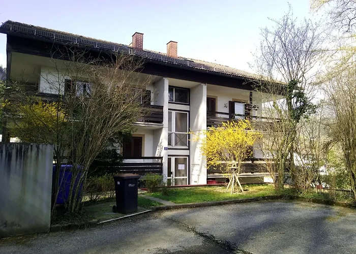 Apartament Thumseestrasse 18 *
